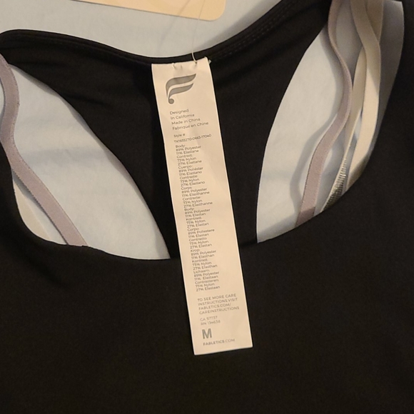 Fabletics tank - Picture 3 of 5